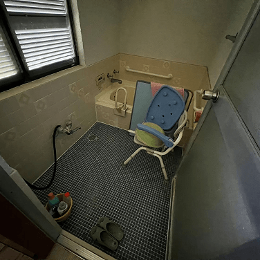 A&H House - Before 12