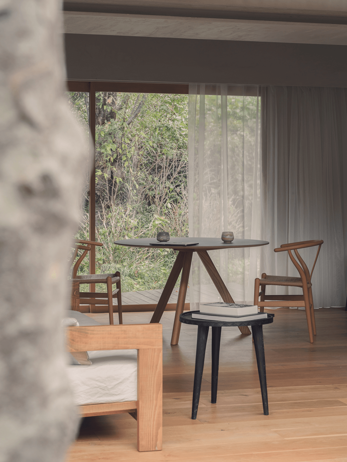 A&H House - Tall Image 4