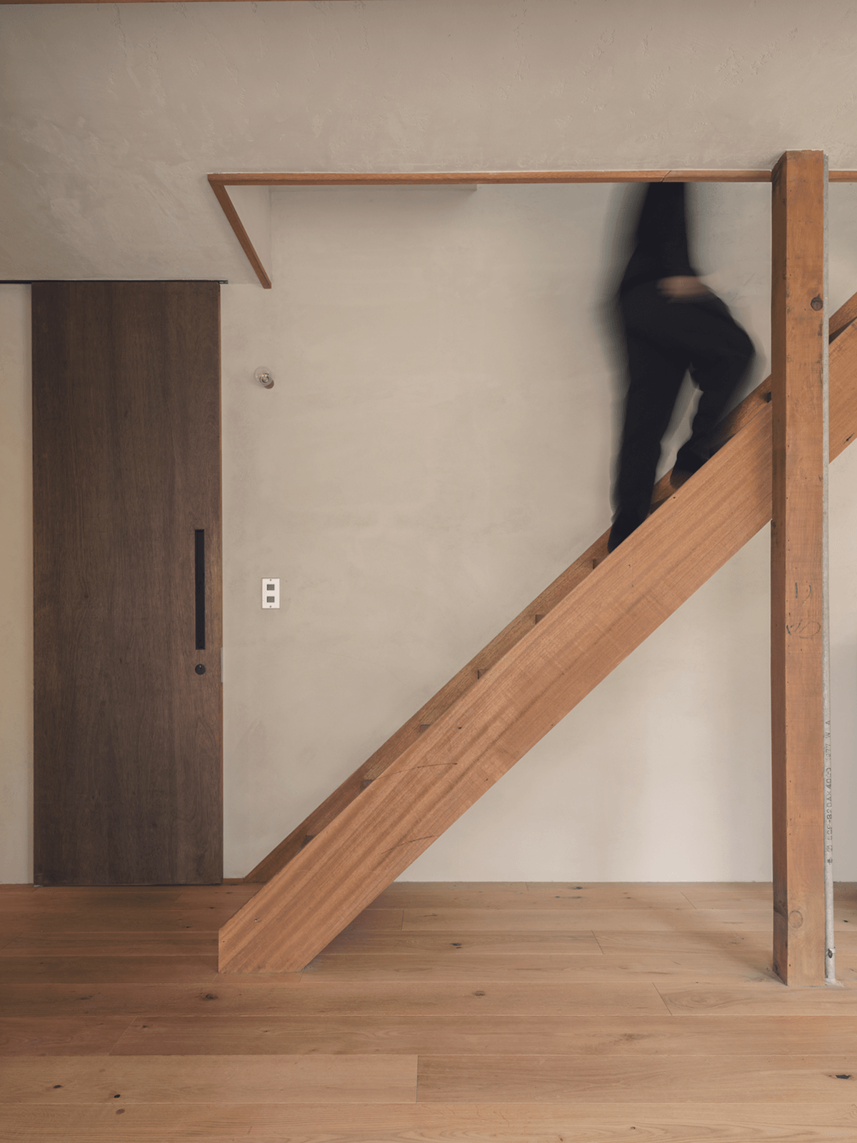 A&H House - Tall Image 6