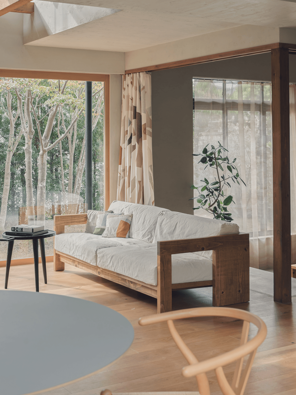 A&H House - Tall Image 21