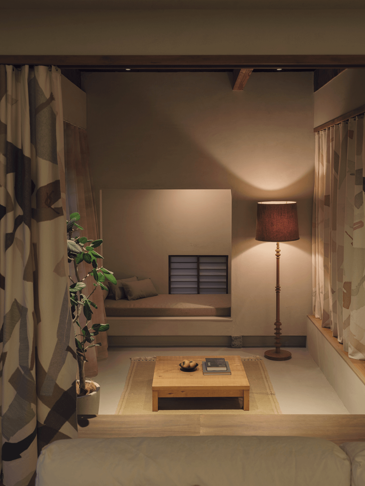 A&H House - Tall Image 23