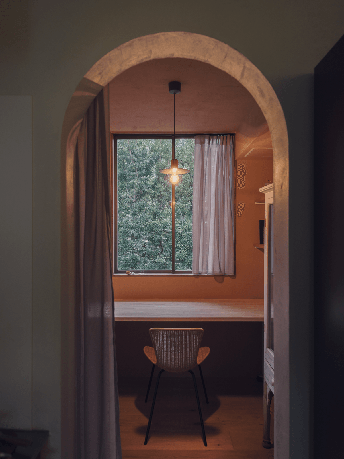 A&H House - Tall Image 26