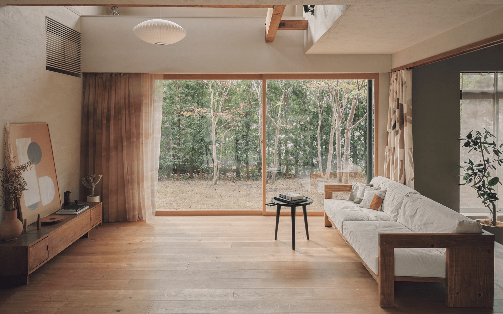 A&H House - Wide Image 2