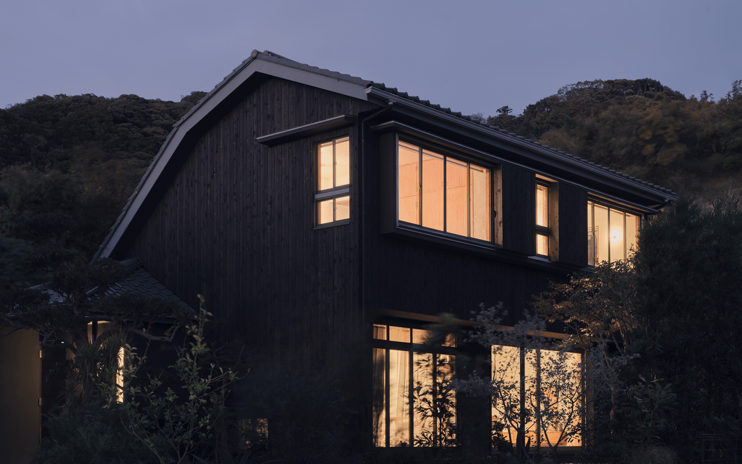 A&H House - Wide Image 6