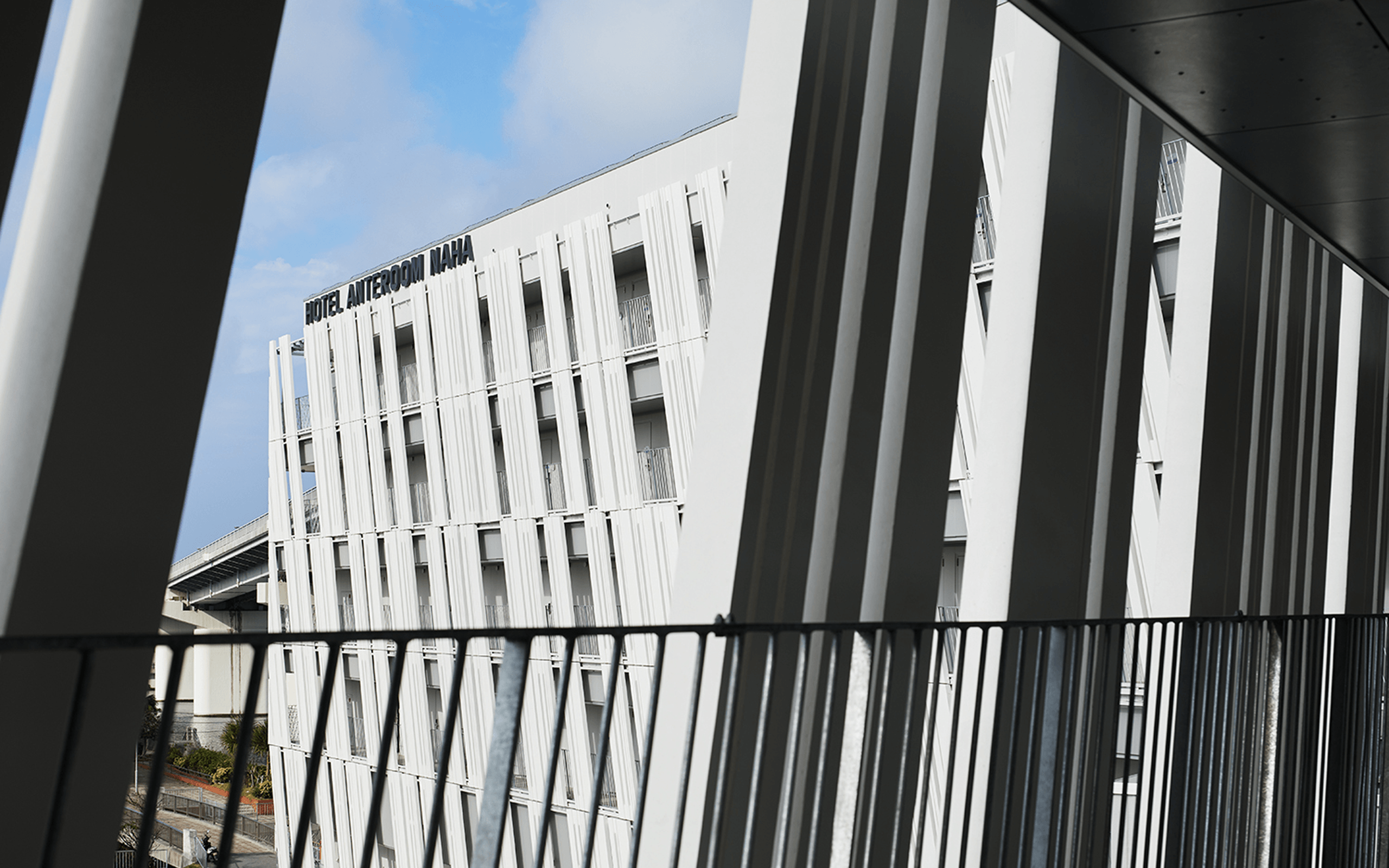 A&H House - Wide Image 1