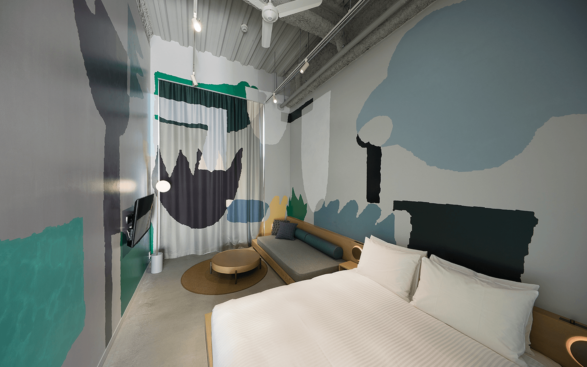 A&H House - Wide Image 1