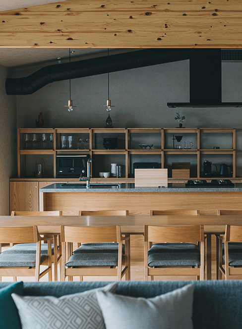 MOKU ISESHIMA - Intro Image