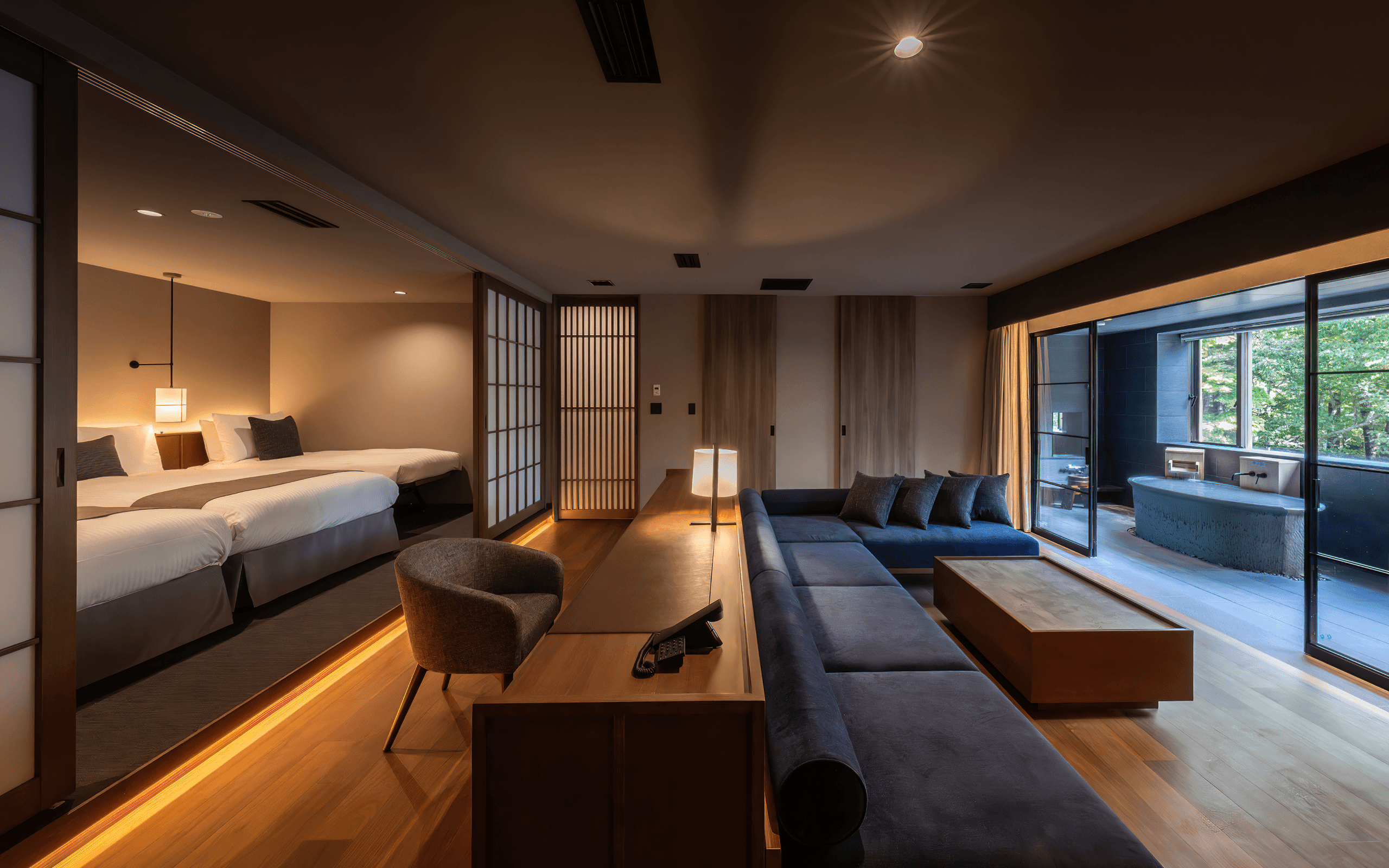 Shinshun no Kago - Wide Image 1