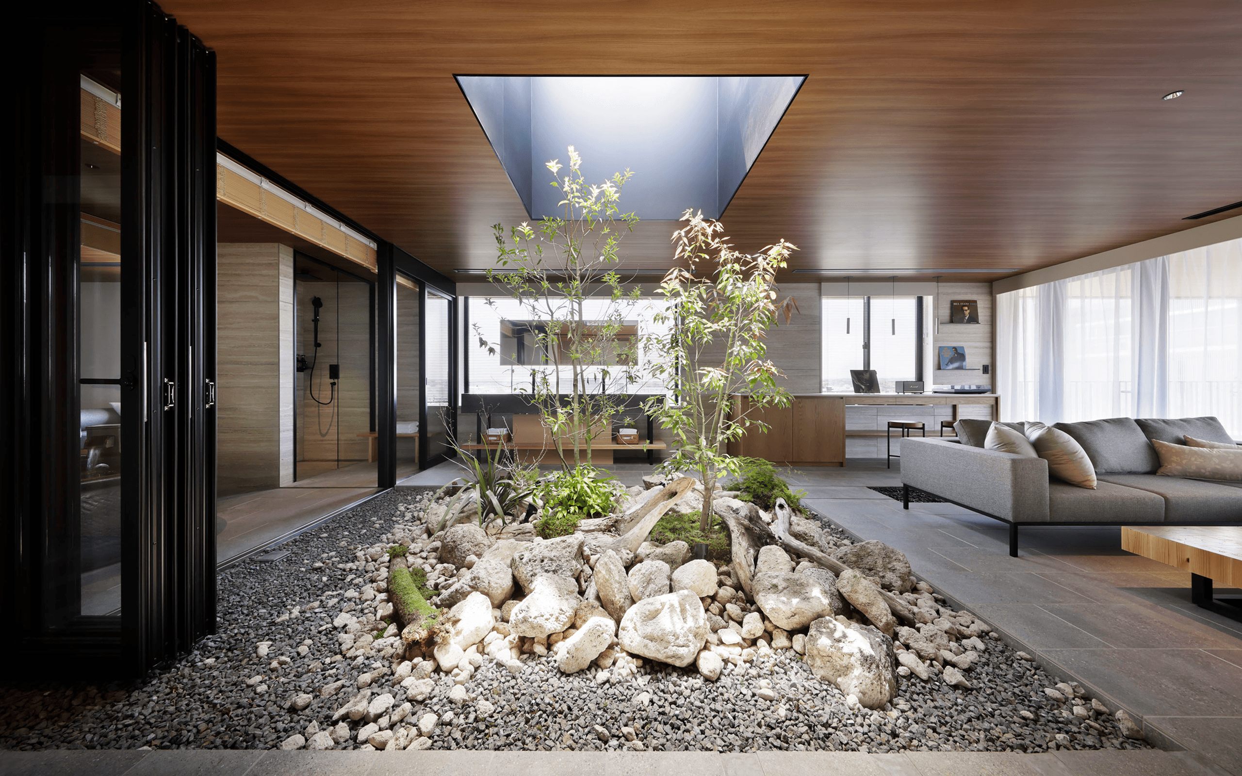 Terrasta - Wide Image 1